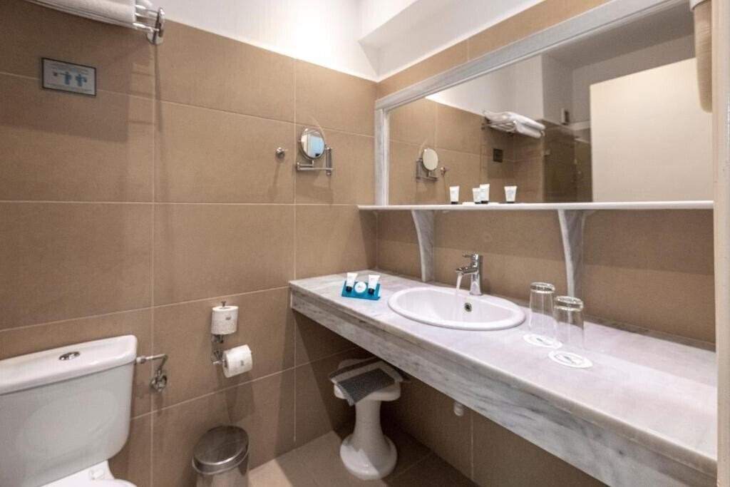 Фотографія Skala Hotel 3*