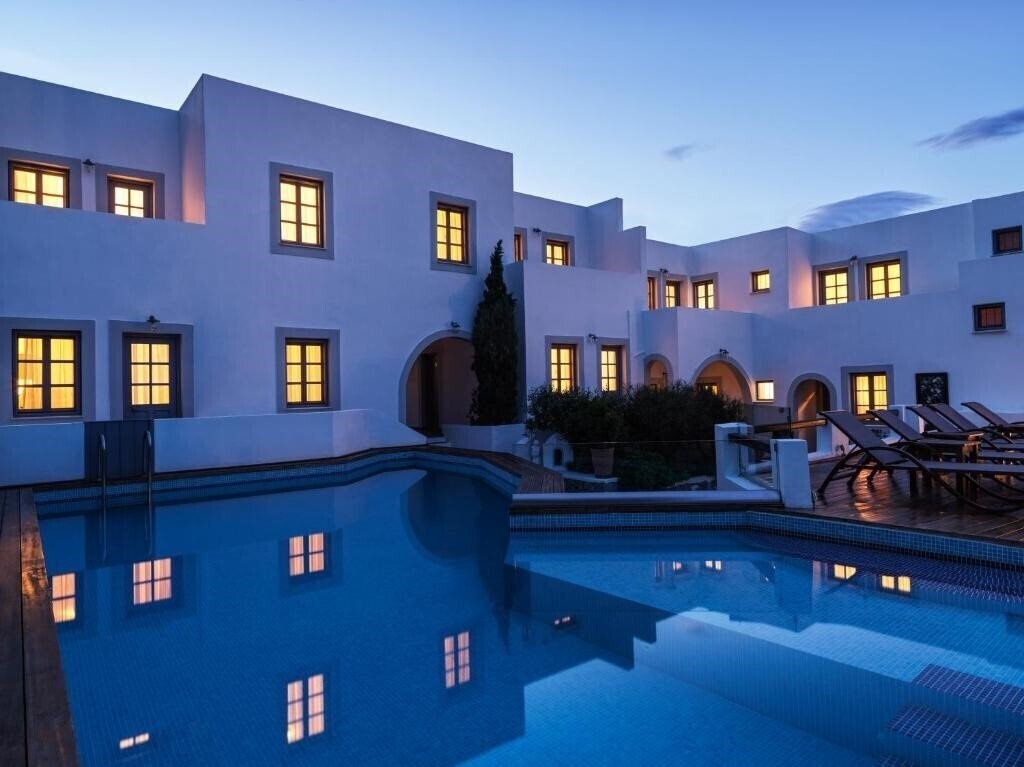 Фотографія Petra Hotel & Suites Patmos 2*