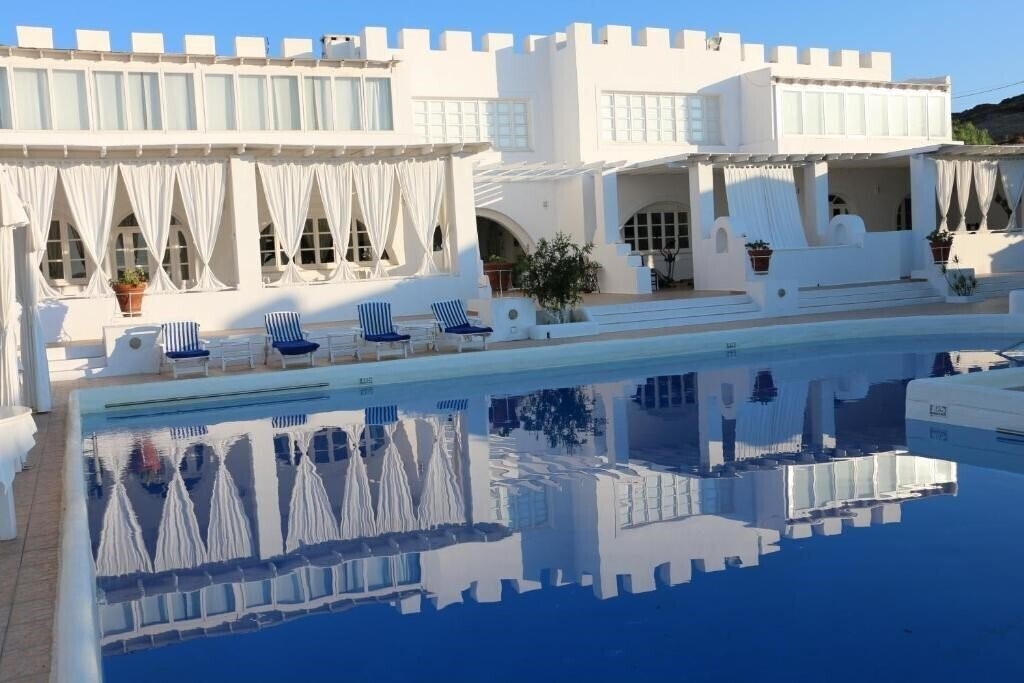 Отель Porto Scoutari Romantic Hotel Patmos 3*