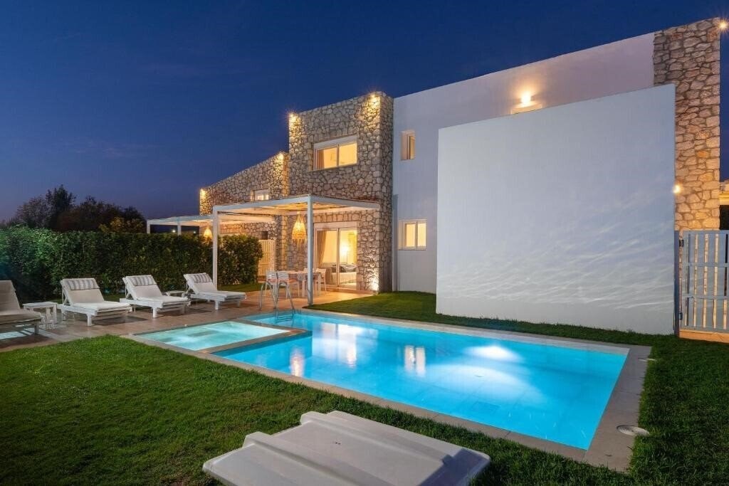 Готель Villas Ossiano 4*