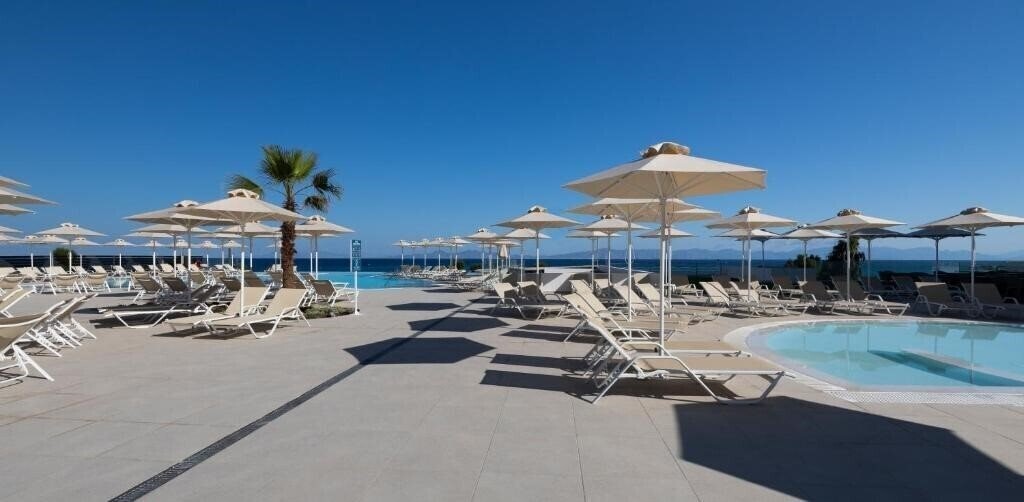 Фотографія Belair Beach Hotel 4*