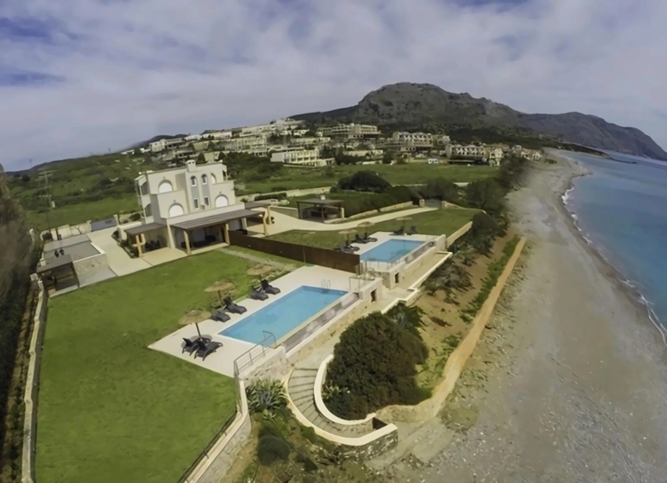 Готель Antonoglou Beach Villa Lachania 5*