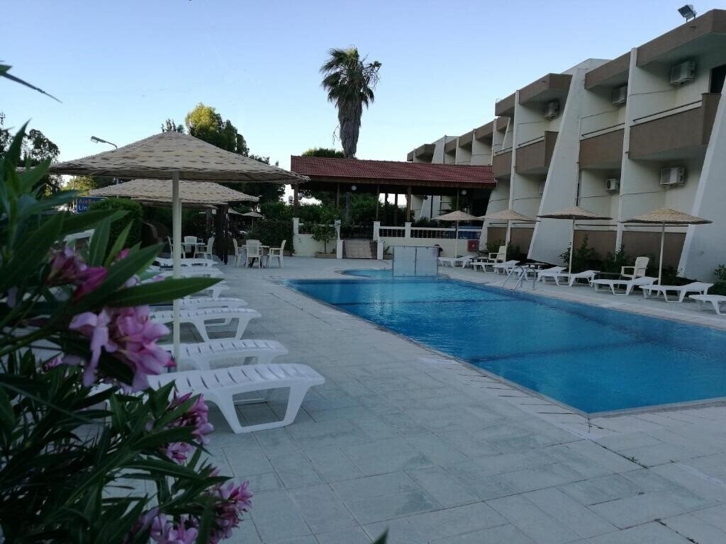 Зображення Golden Days Hotel 2*