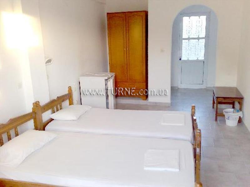 Фотографія Pals Studios 2*