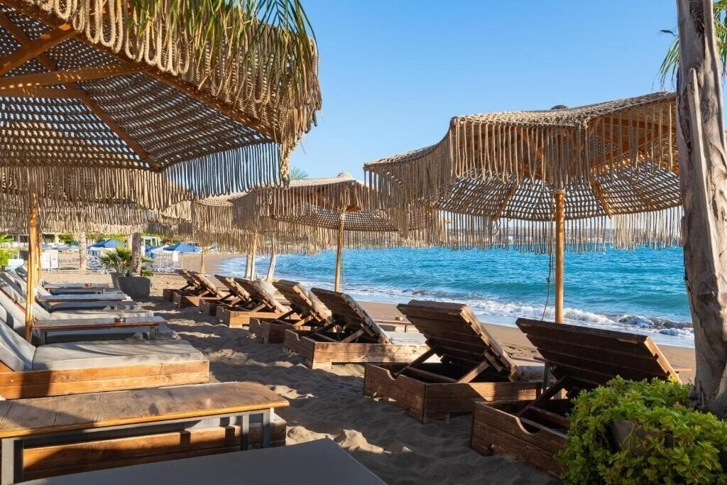 Зображення Aquarius Beach Hotel 3*