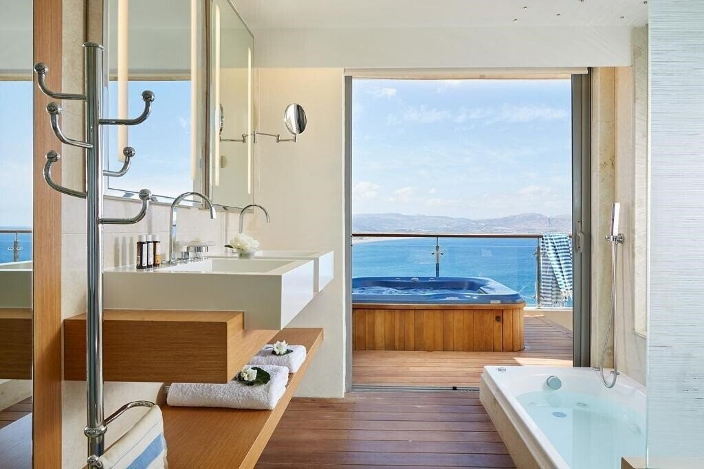 Фотографія Lindos Blu Luxury Hotel & Suites 5*