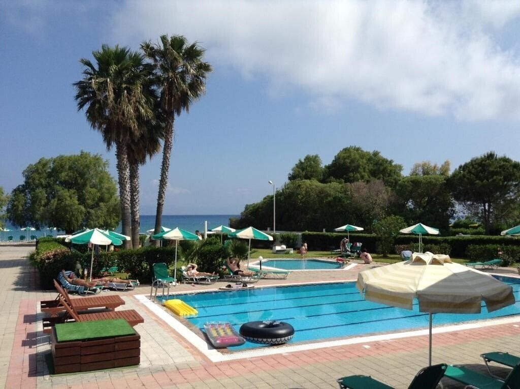 Фотография Pylea Beach 3*