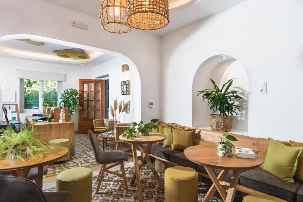 Фото Semiramis 4*