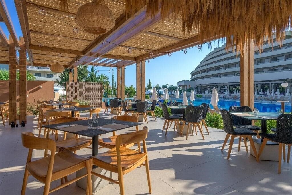 Зображення Olympic Palace Resort Hotel & Convention Center 5*