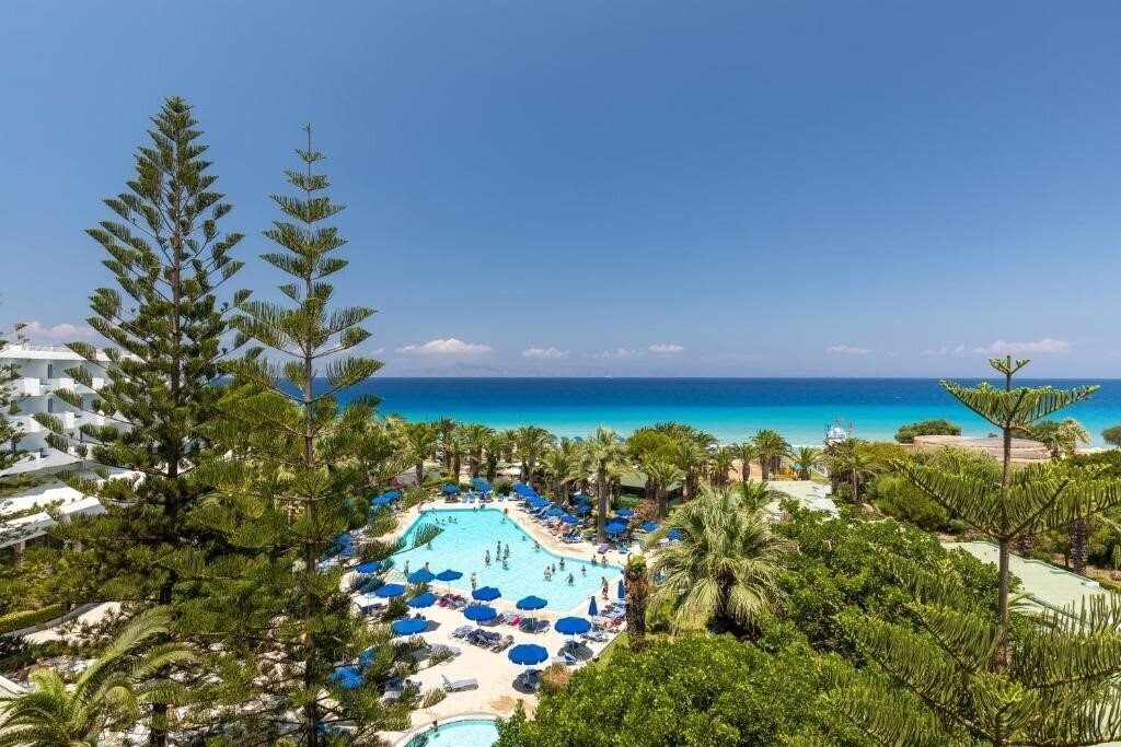 Готель Blue Horizon Hotel 4*