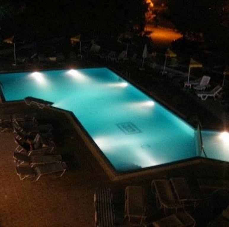 Фотографія Millenium Studios 3*