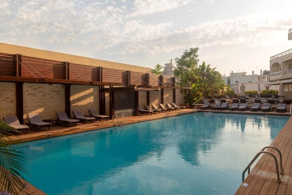 Отель Athineon Hotel Apartments 5*