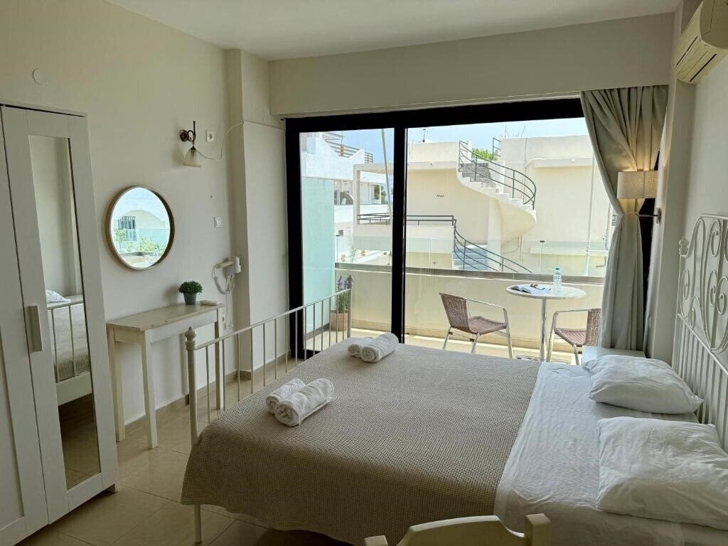 Фото Steves Studios 1*