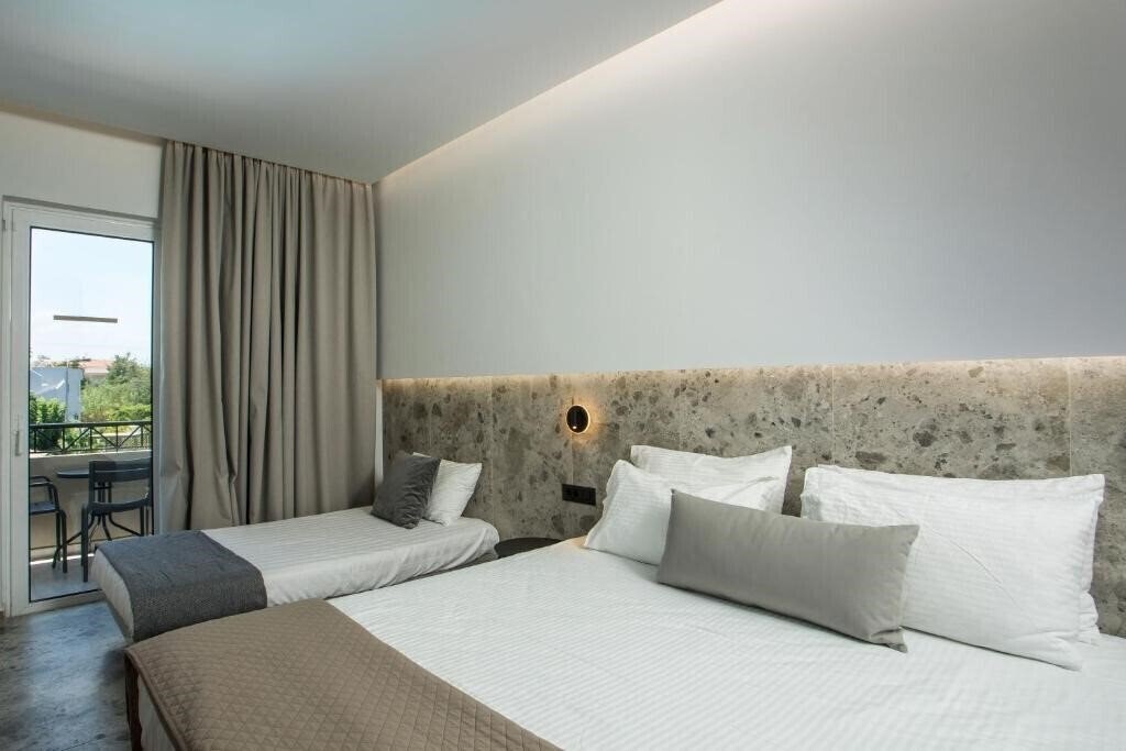 Фото Dias Studios 3*