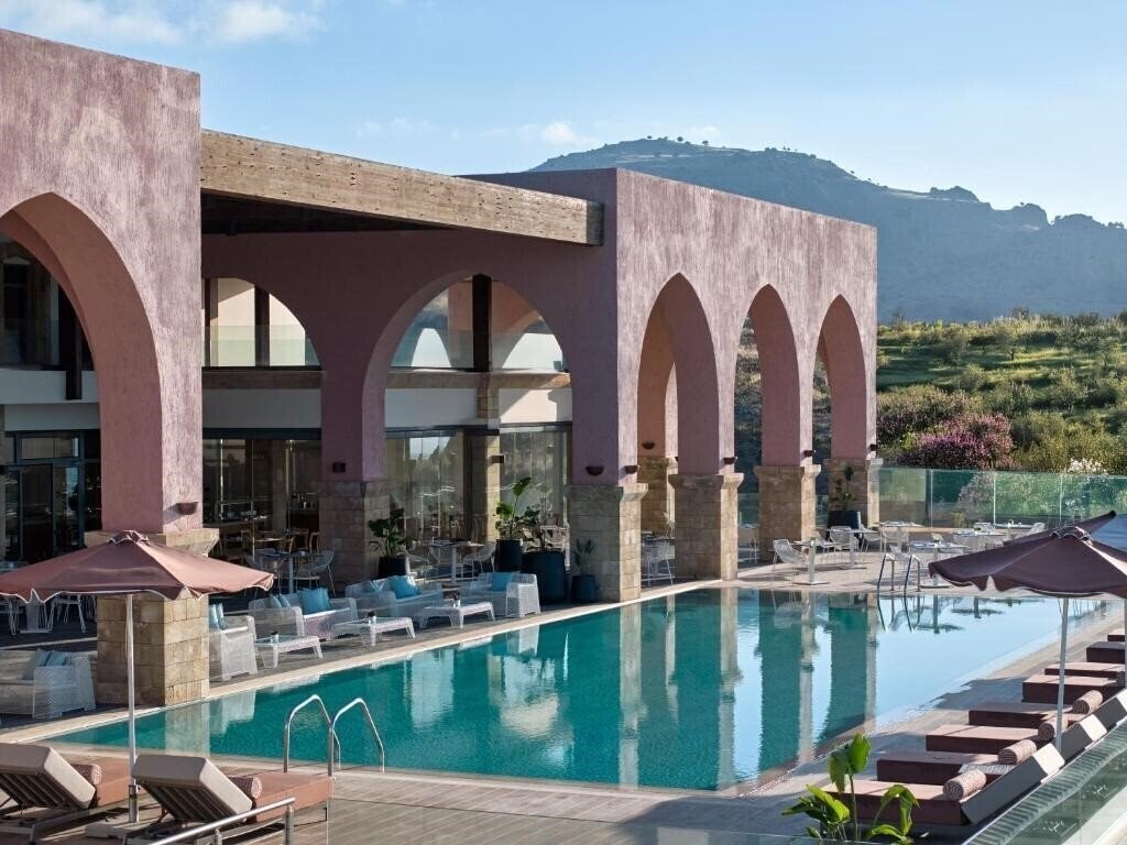Отель Boutique 5 Hotel & SPA 5*