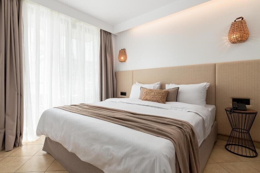 Отель Diana Art Boutique Hotel 4*
