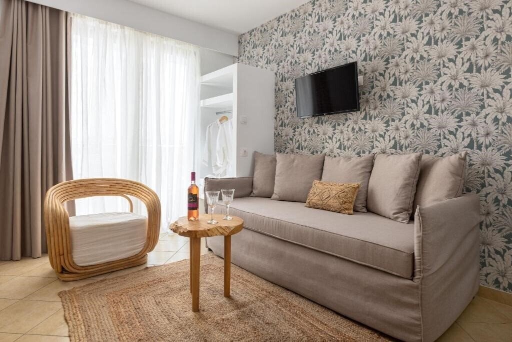 Фото Diana Art Boutique Hotel 4*