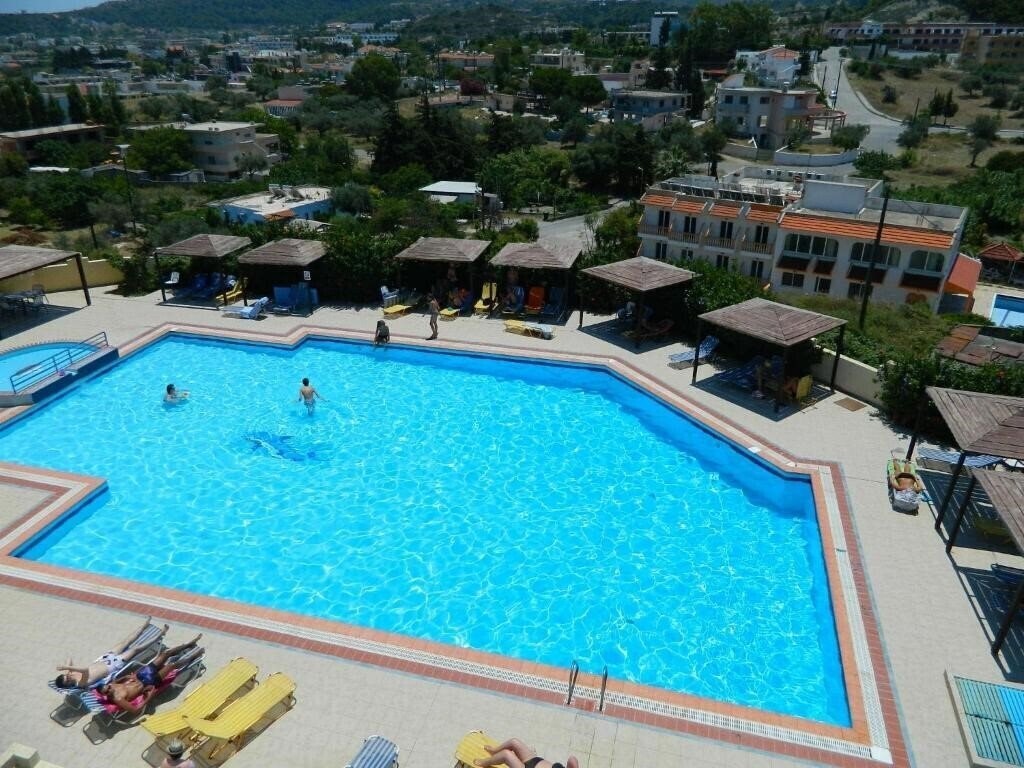 Отель Telhinis Hotel 2*