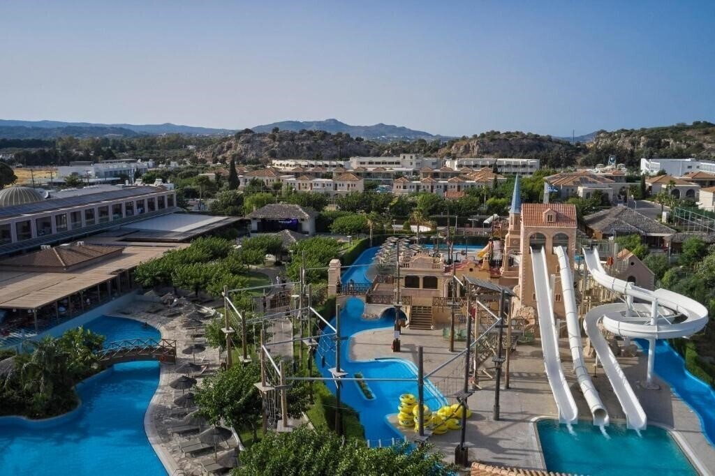 Готель Atlantica Holiday Village 5*