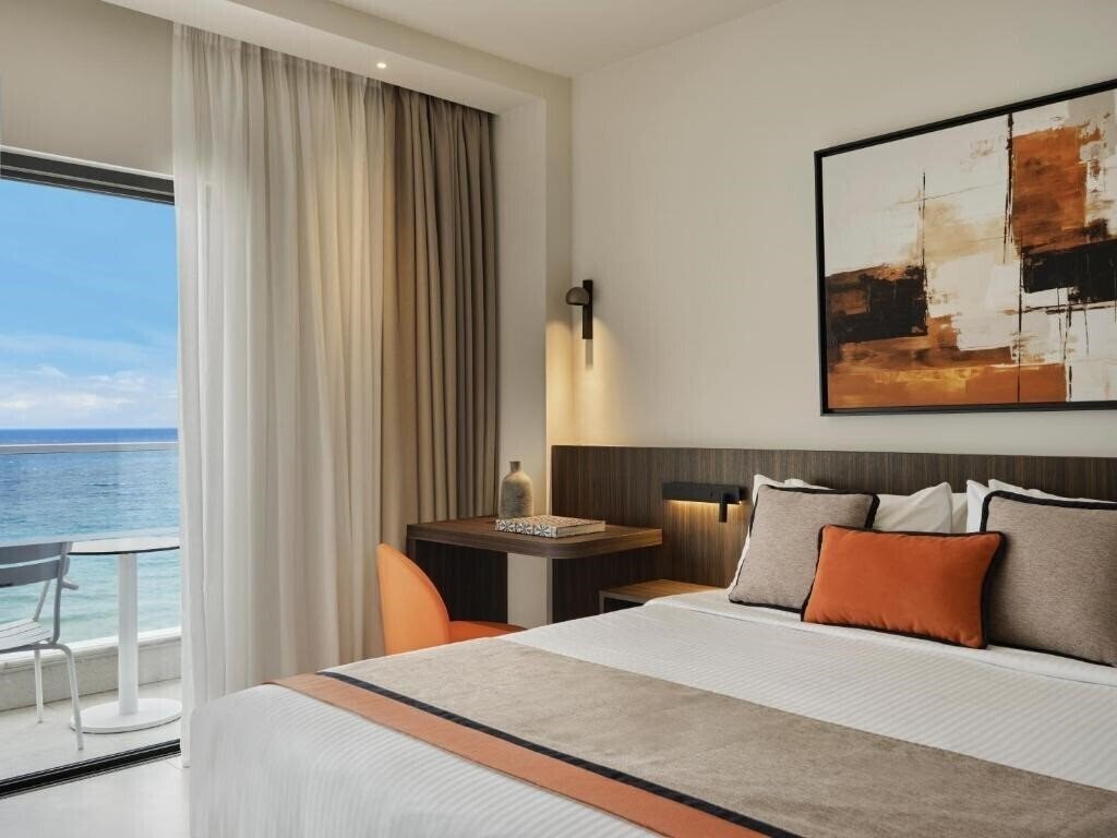 Фото Esperides Beach 4*