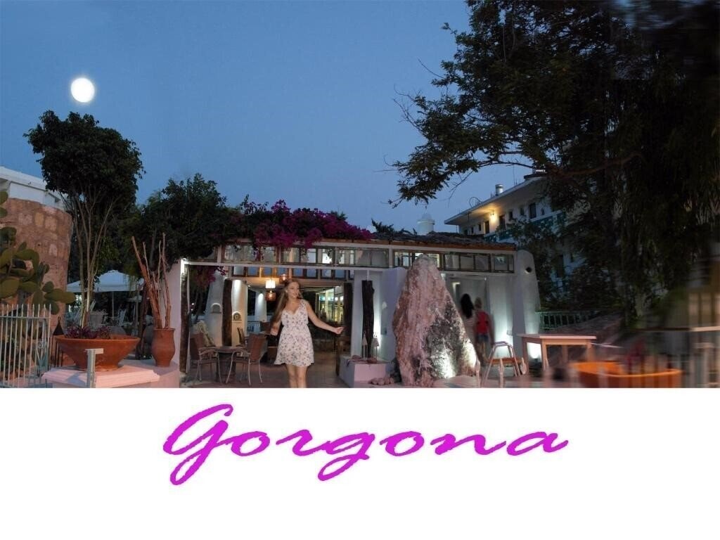 Готель Gorgona Studios 3*
