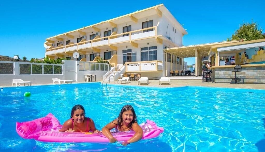 Готель Anagros Hotel 2*