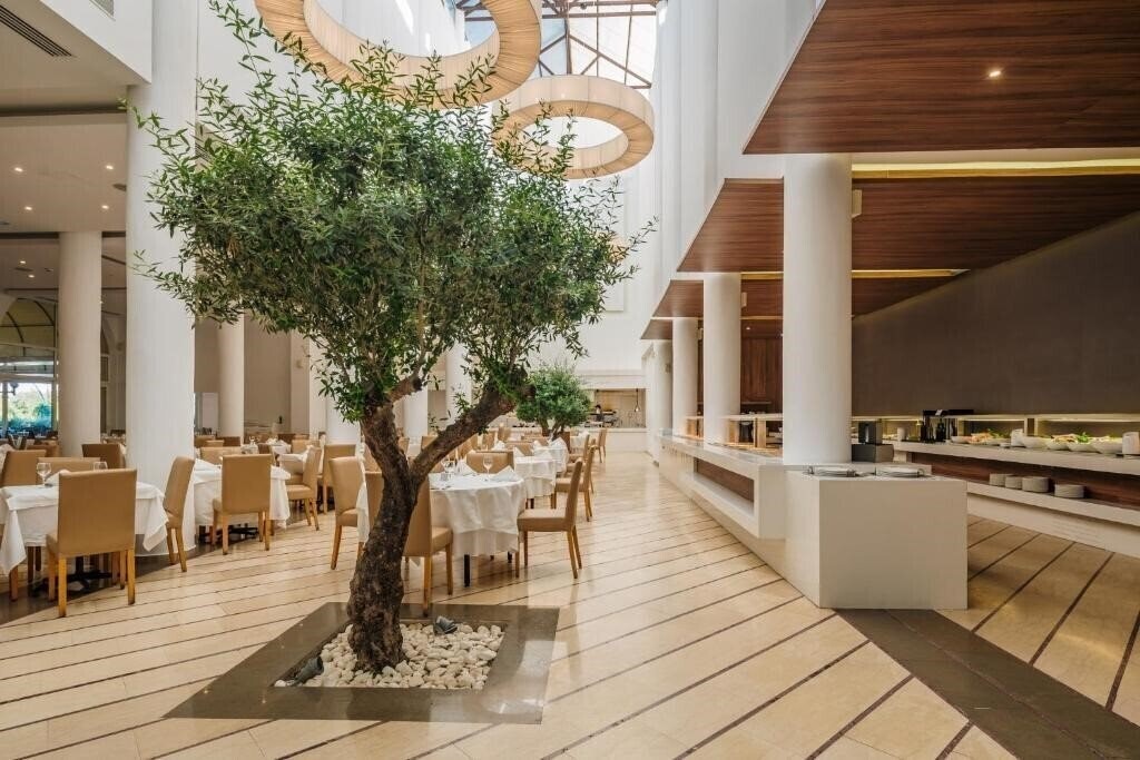 Зображення Lindos Royal 5*