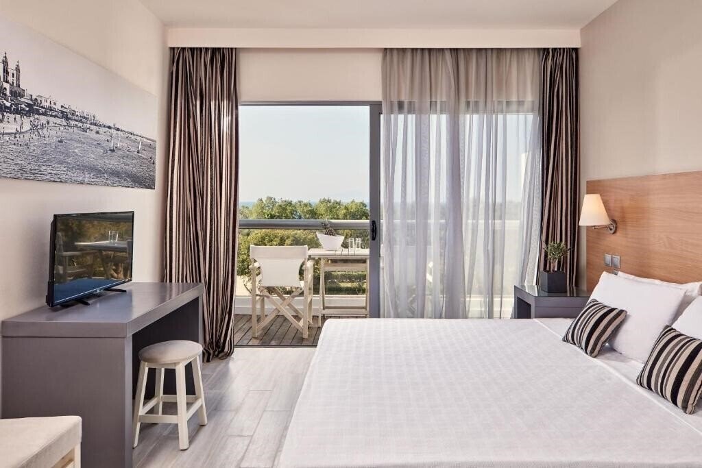 Фото All Senses Ocean Blue Sea Side Resort 4*