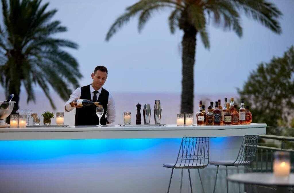 Фотография Amathus Elite Suites 5*