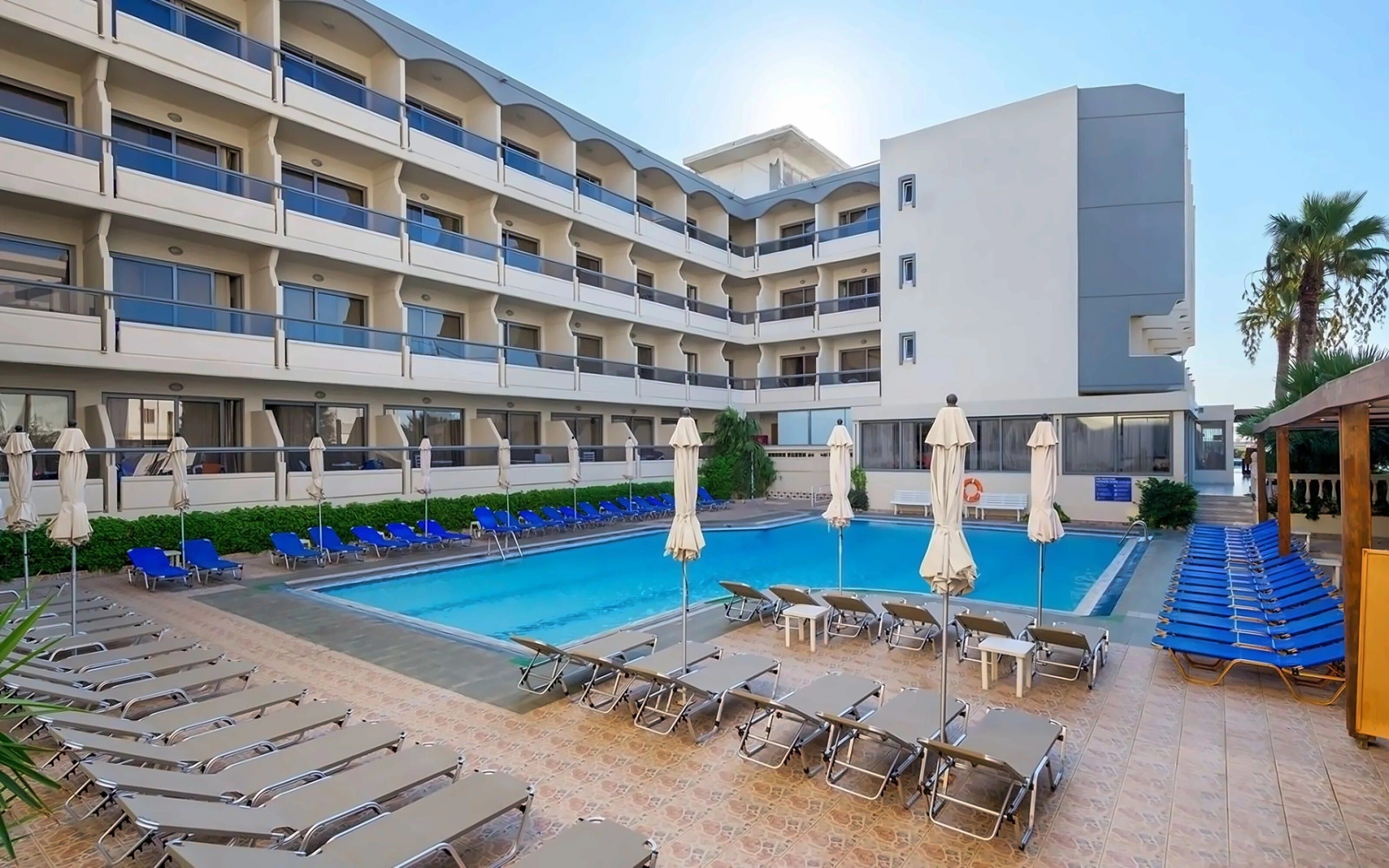 Фото Island Resort Marisol 4*