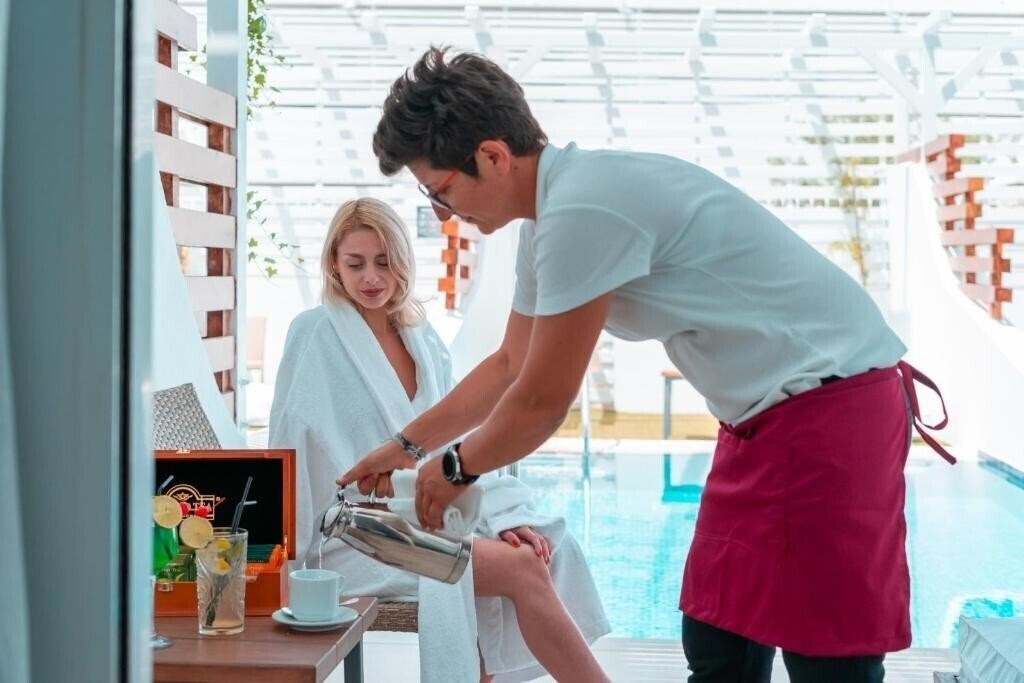 Фотографія Aloe Hotel (Adults Only 18 ) 4*