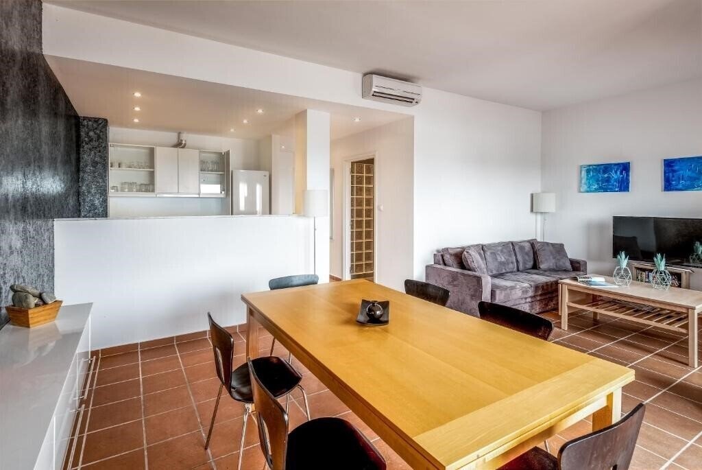 Фотографія Southern Dreams Apartments 3*