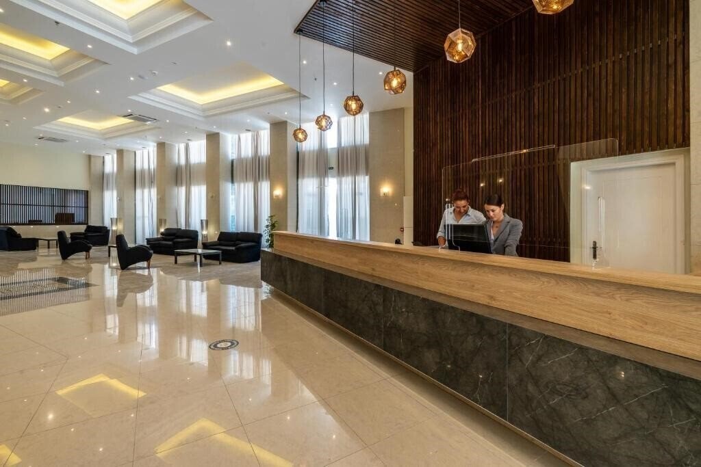 Готель Castellum Suites 4*