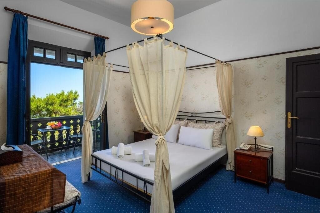 Зображення Elafos 4*