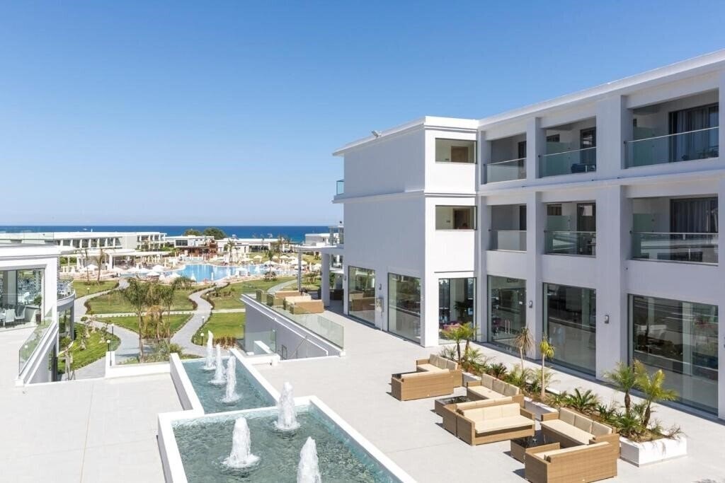 Зображення Asterias Beach Resort 5*