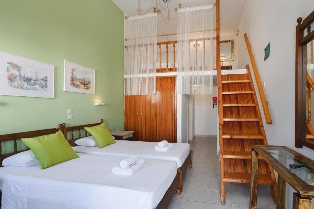 Готель Aphrodite White Studios Lindos 5*
