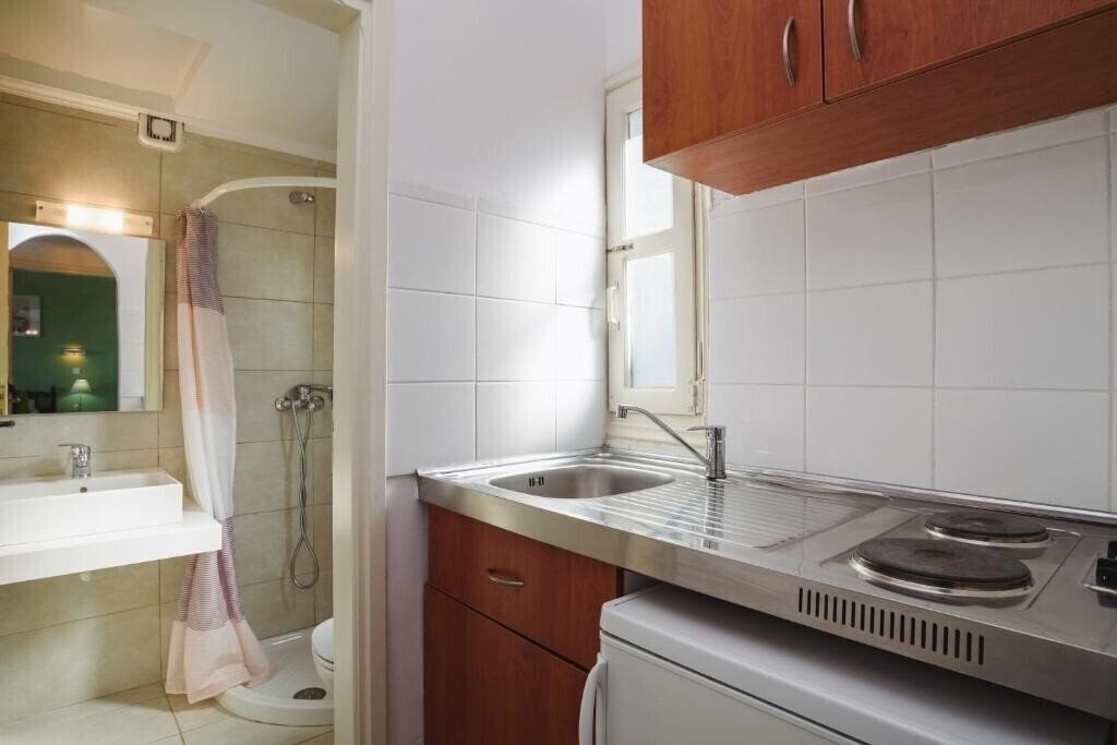 Фото Aphrodite White Studios Lindos 5*