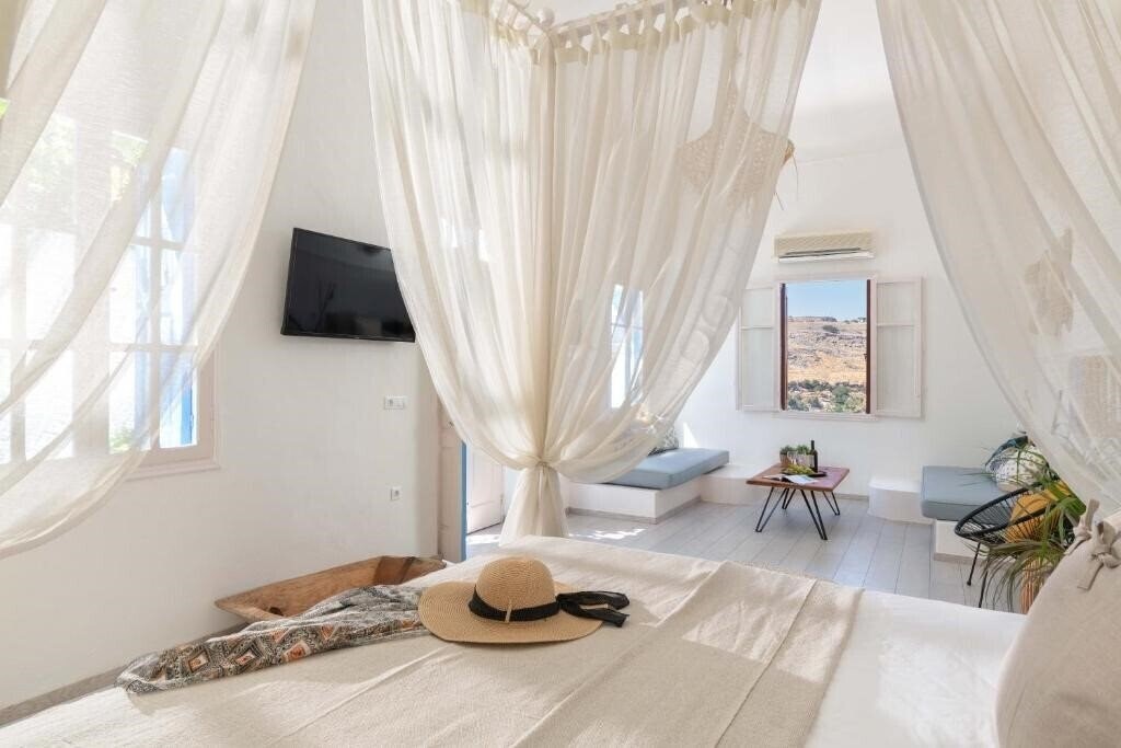 Фото Lindos Beach Boutique Villa 4*