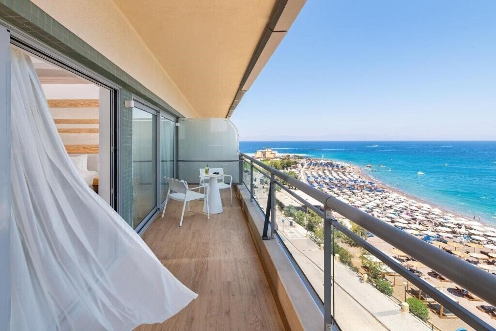 Готель Mediterranean Hotel Rhodes 4*