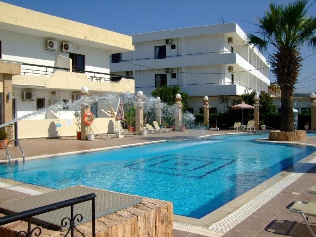 Готель Antonios Rhodes 4*