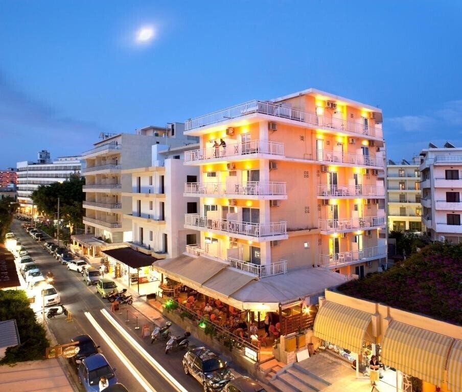 Готель Pearl Hotel 2*