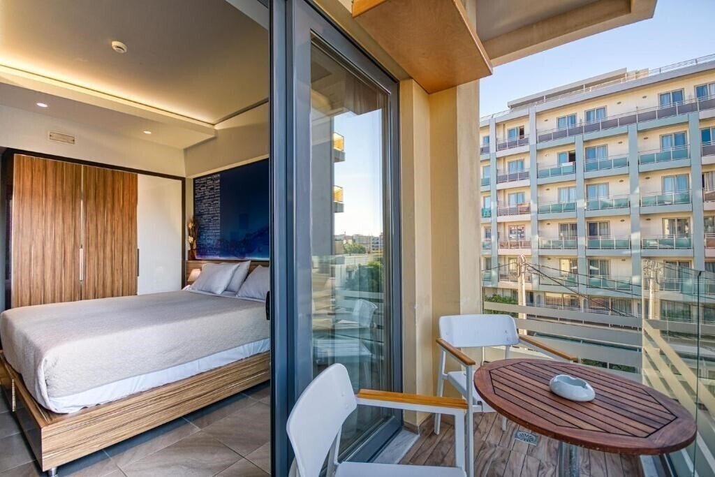 Фото Island Boutique Hotel 4*