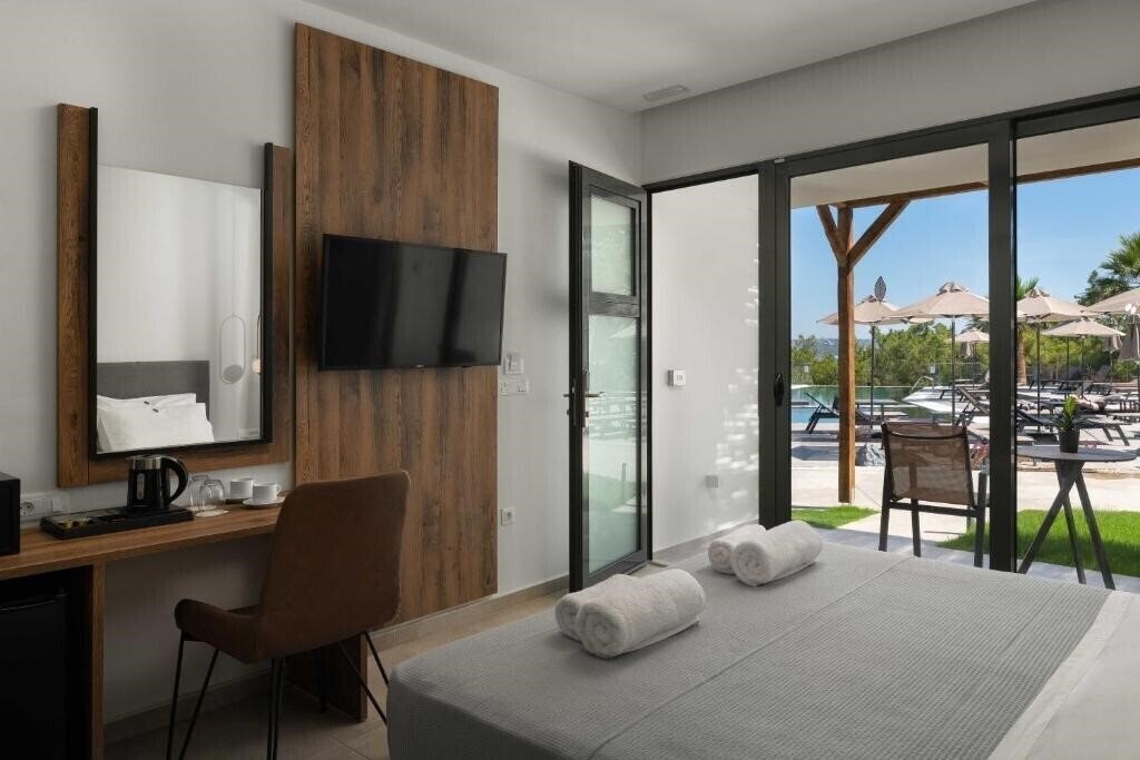 Фото Atalanti Boutique Hotel - Adults Only 4*