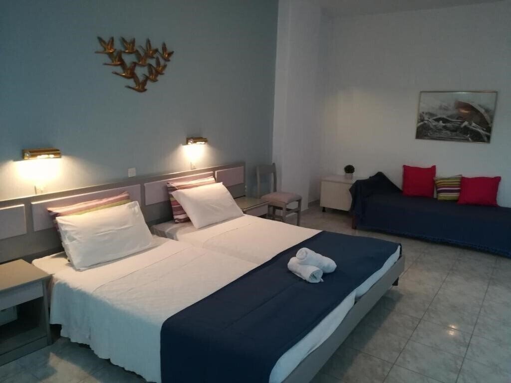Фото Stone Garden Apartments 2*