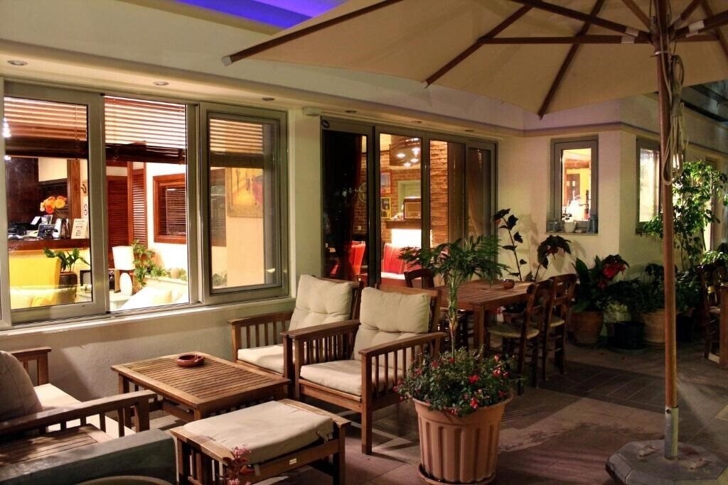 Картинка Philoxenia Hotel & Studios 2*