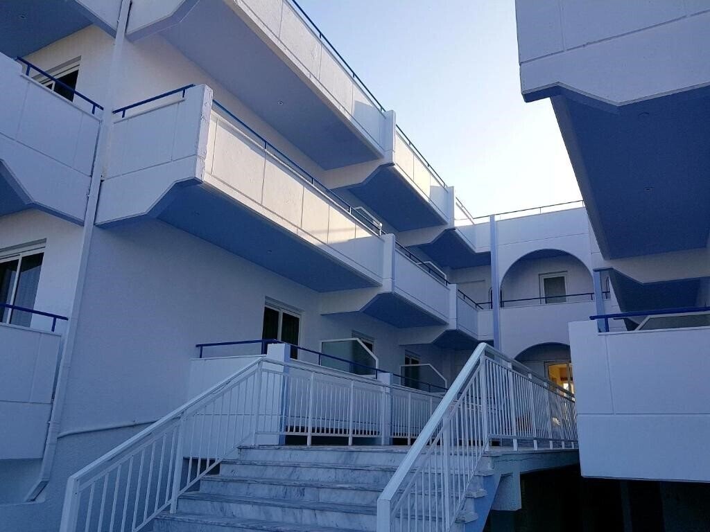 Зображення Pyrgos Hotel Apartments 2*
