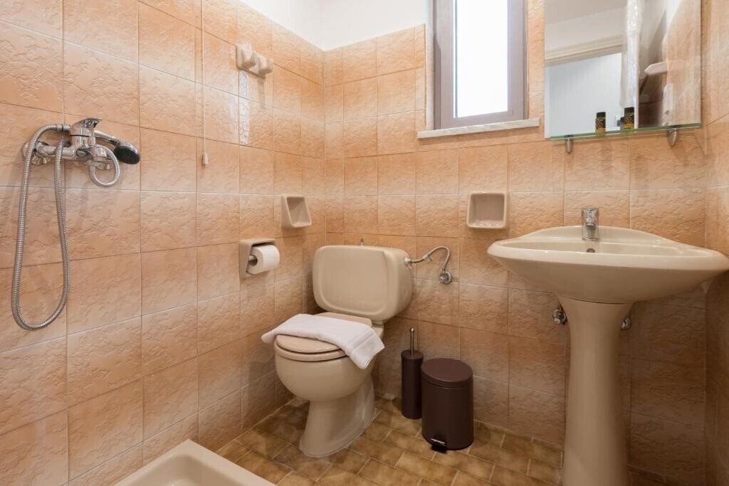 Фотографія Saint George Resort Archangelos 3*