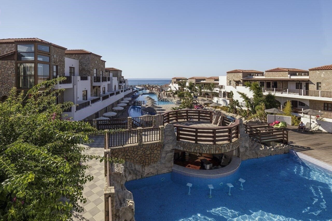 Отель Costa Lindia Park 4*