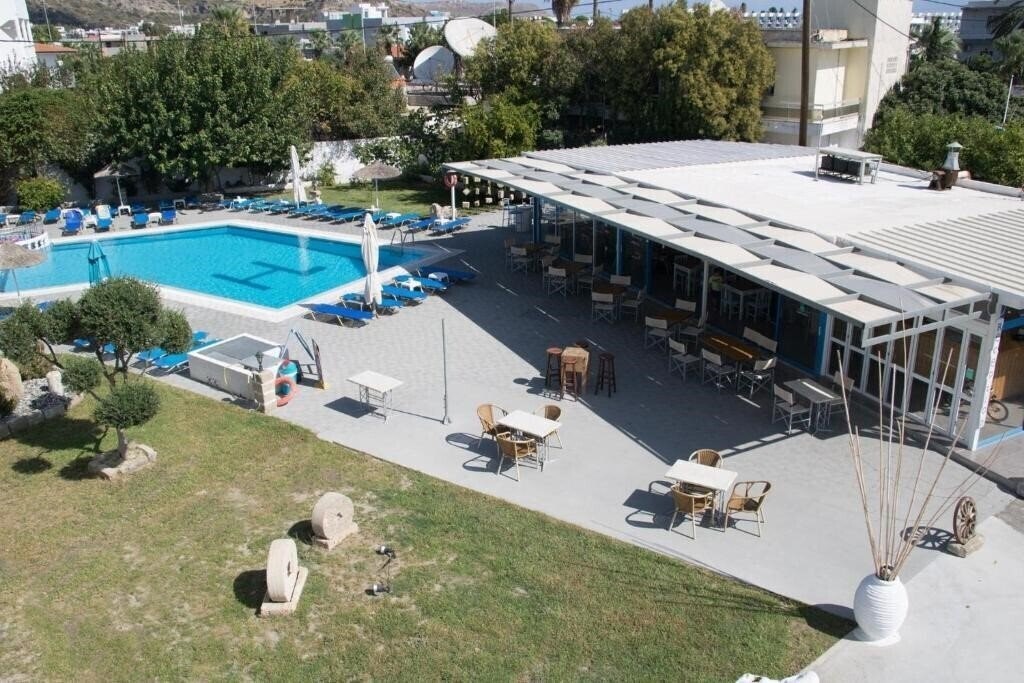 Изображение Lisabeth Apartments 2*