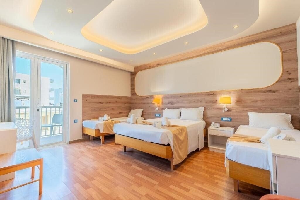 Фото Rhodes Arte City Hotel 4*